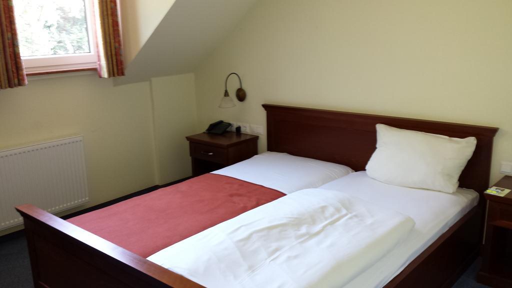 Hotel Restaurant Am Pfauenhof Quakenbrück Zimmer foto