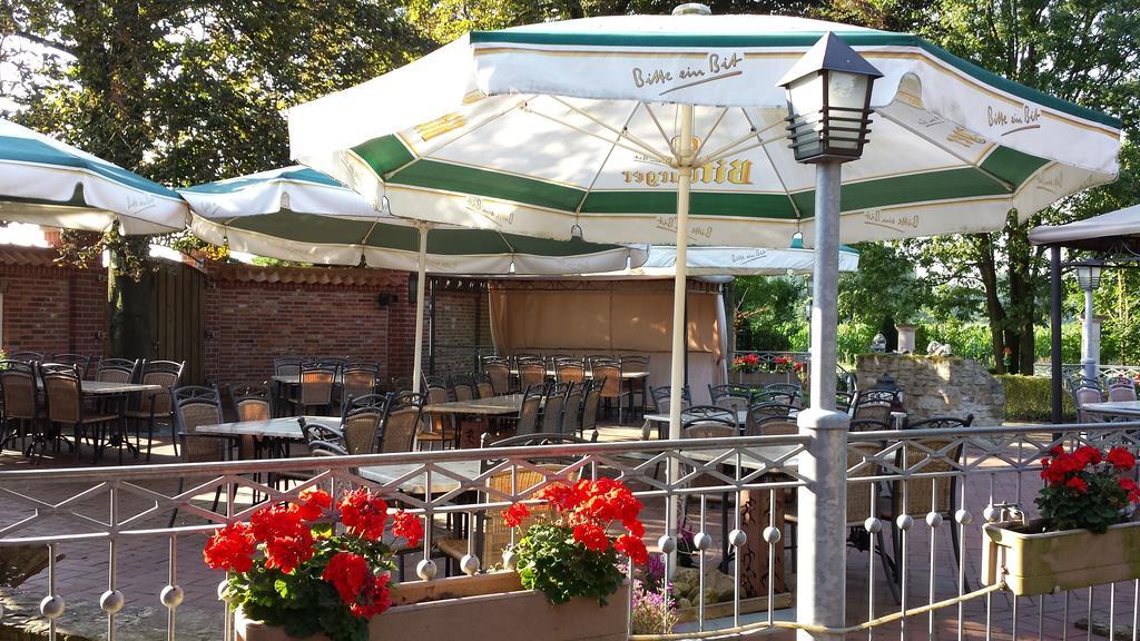 Hotel Restaurant Am Pfauenhof Quakenbrück Exterior foto