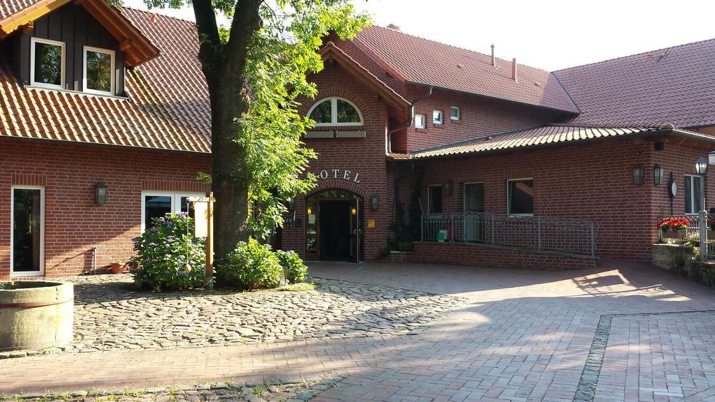 Hotel Restaurant Am Pfauenhof Quakenbrück Exterior foto