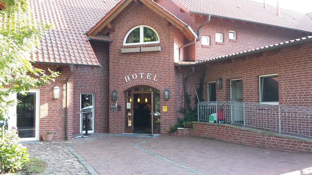 Hotel Restaurant Am Pfauenhof Quakenbrück Exterior foto